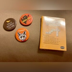Bananagrams Collectible Pins & Tiny Book Set